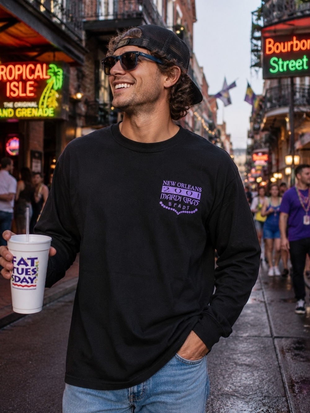 2001 Vintage New Orleans Mardi Gras Long Sleeve Graphic Tee Black Large UNISEX